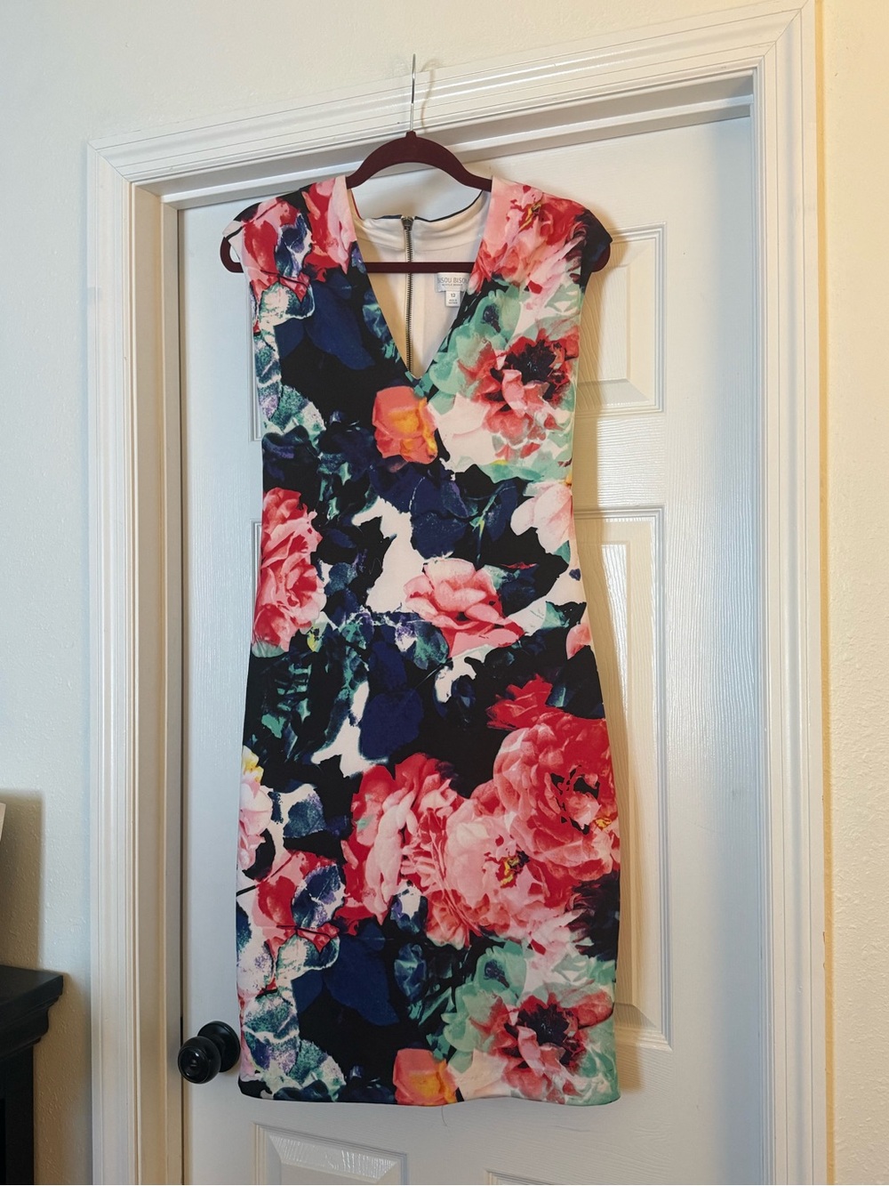 Bisou Bisou my Michelle Bohbot Floral V-Neck Midi Dress